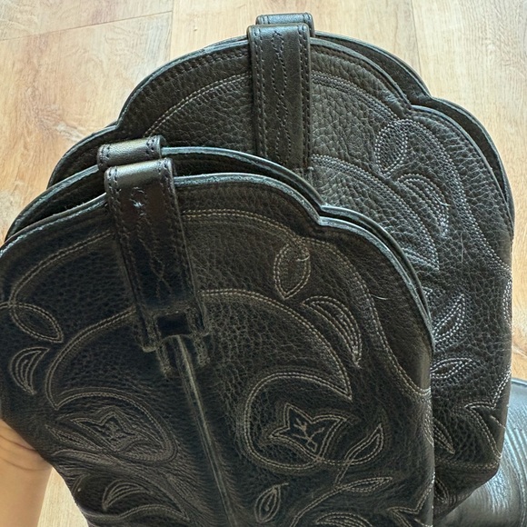 Ariat black leather stitched cowboy boots - Picture 10 of 11